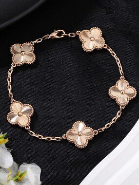 Van Cleef & Arpels bracelet